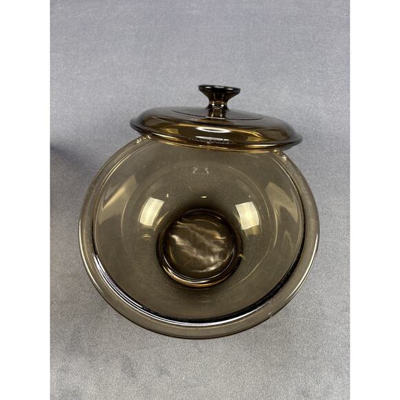 Corningware Pyrex Amber 322 (1 Qt.) & 323 (1.5 Qt.) Set of 2 with lids - Picture 4 of 14